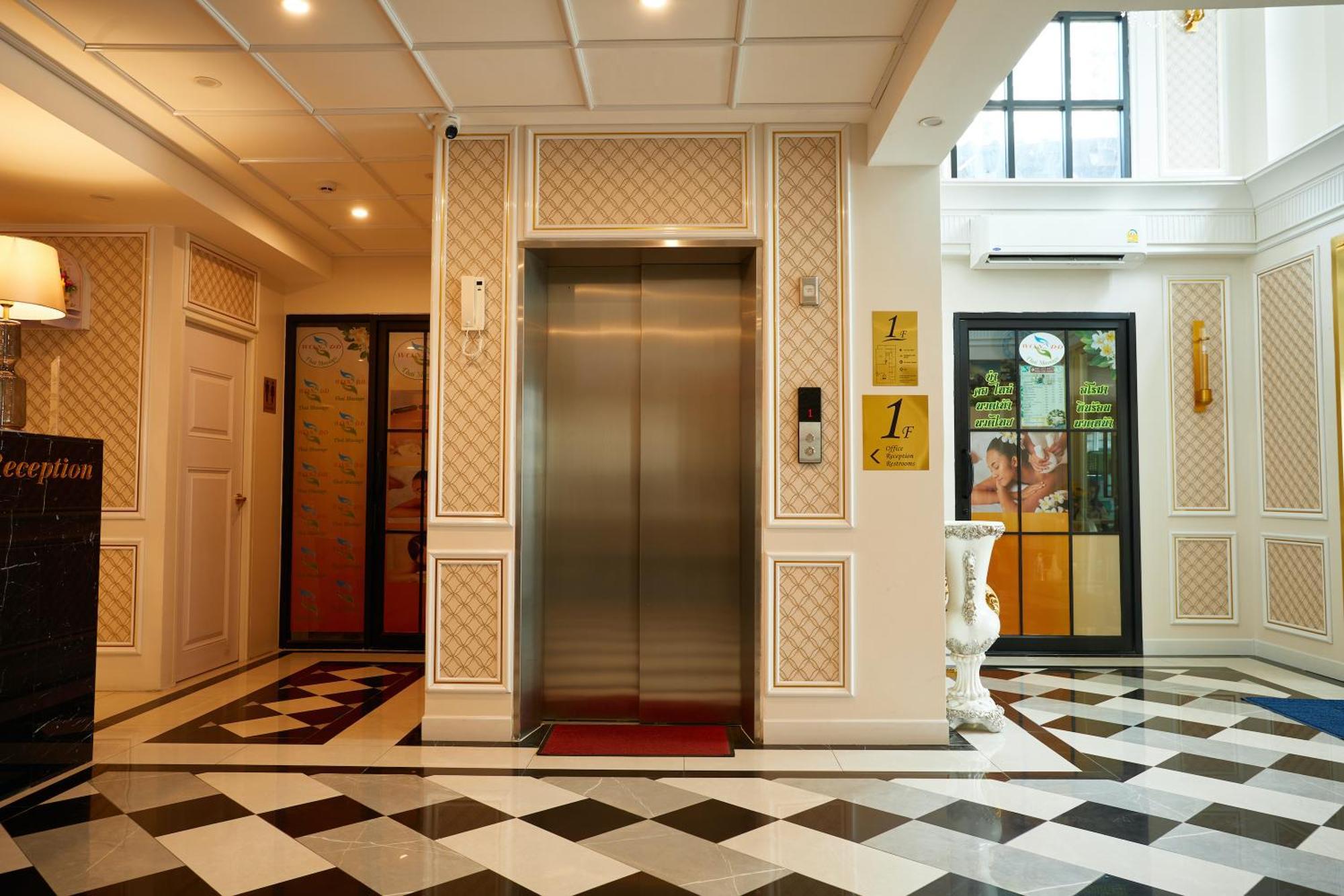 Rose Apple Hotel Bangkok Extérieur photo